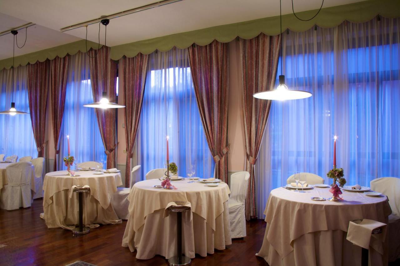 Hotel Giardino San Lorenzo in Campo Buitenkant foto